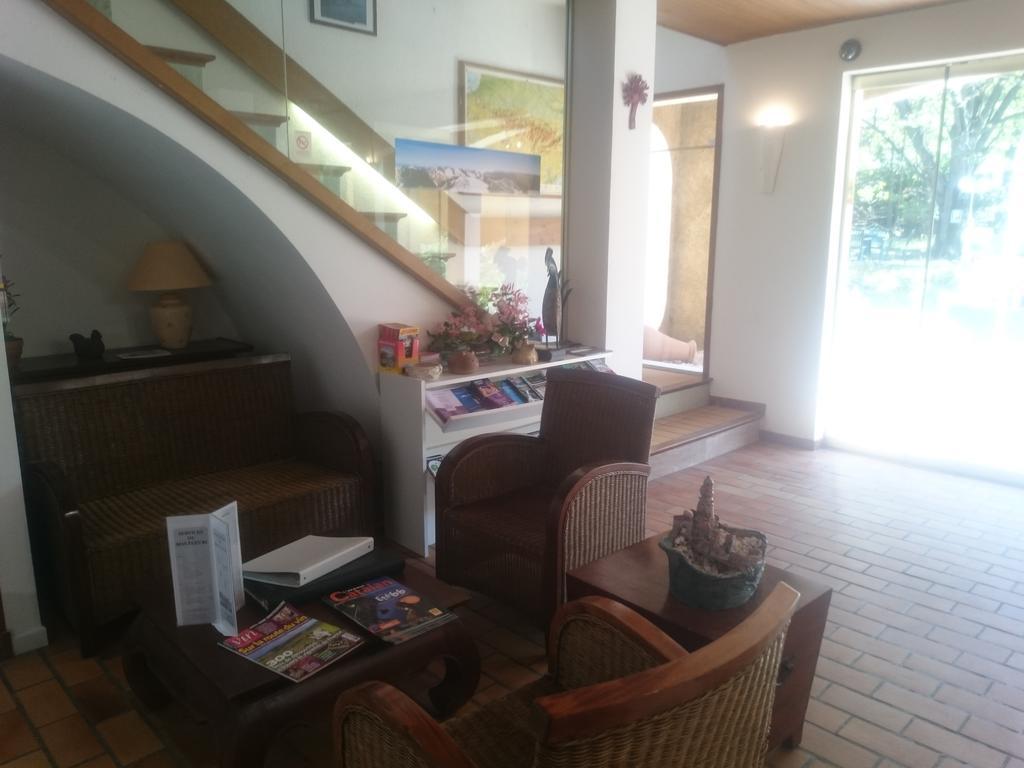 Hotel Le Mas Fleuri Верне-ле-Бен Екстериор снимка