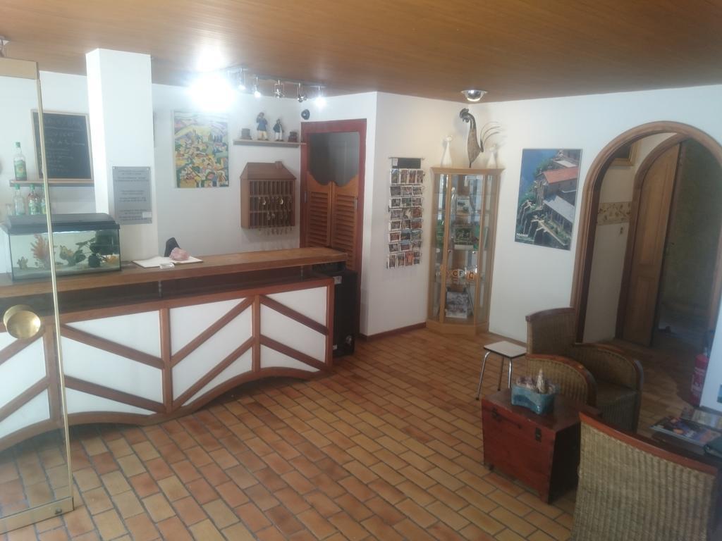 Hotel Le Mas Fleuri Верне-ле-Бен Екстериор снимка